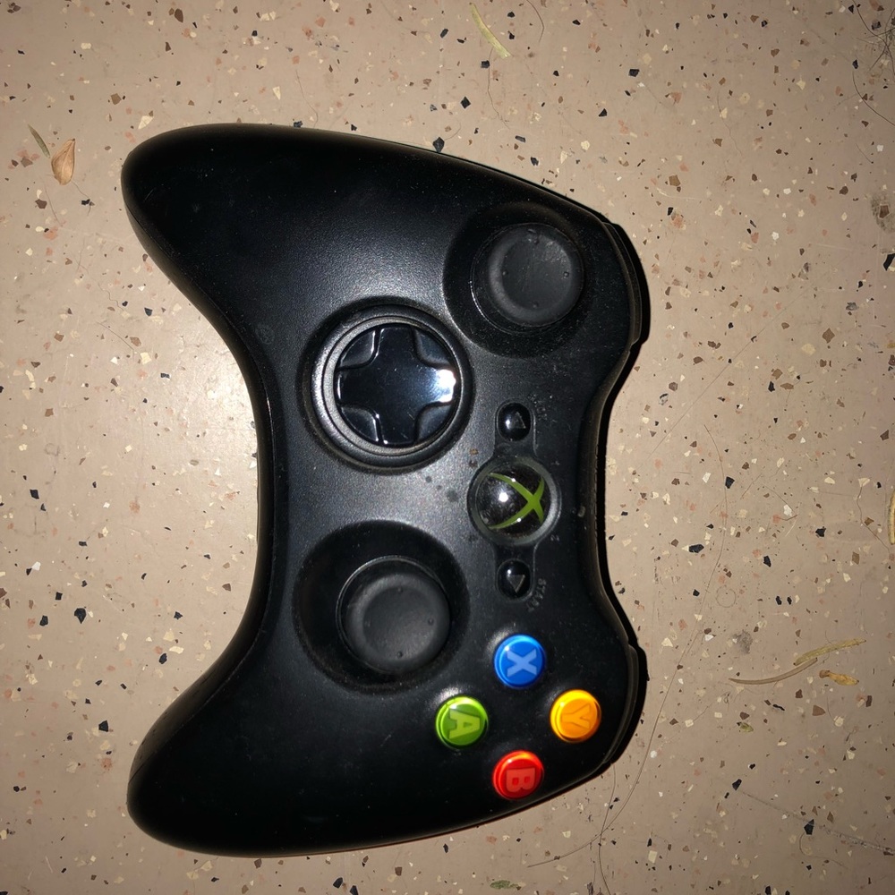 Xbox 360 - Picture 4 of 5